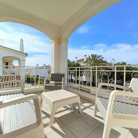 Exclusive Oasis Parque Villa