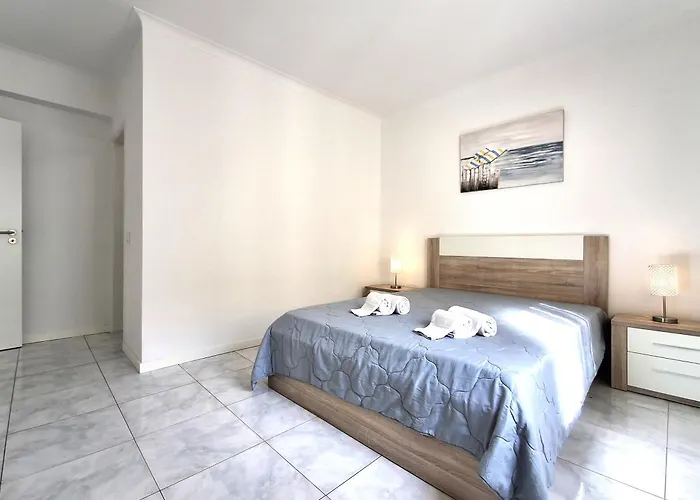 River Appartement *